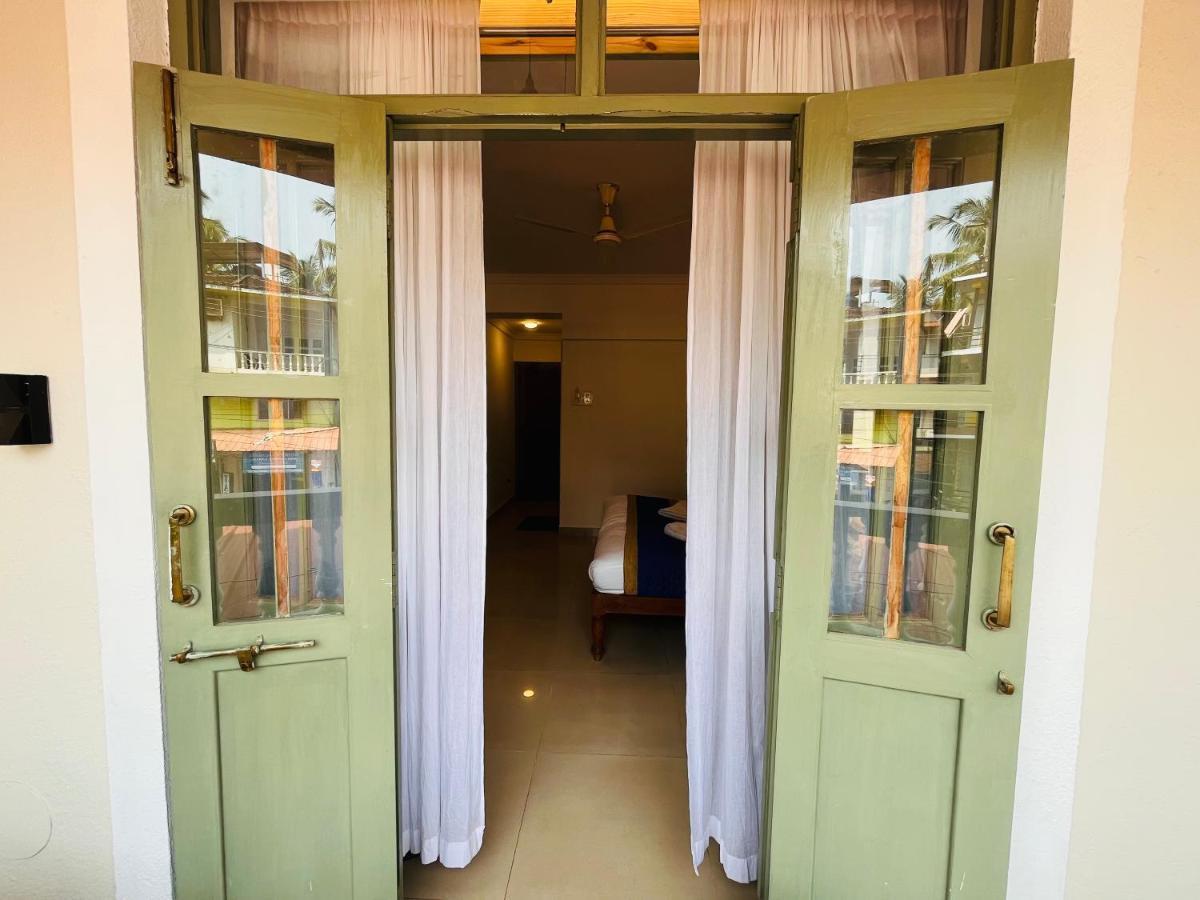 Nagas Hotel Satyavati Morjim Exterior foto